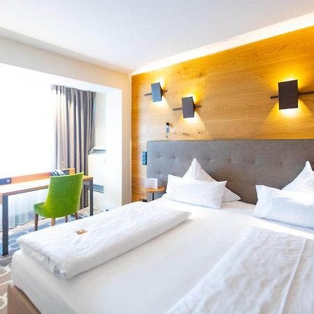 Olymp Munich Hotel Eching  Exterior photo